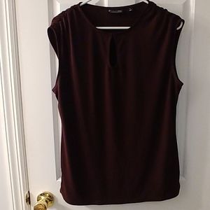 Burgundy Keyhole tank
